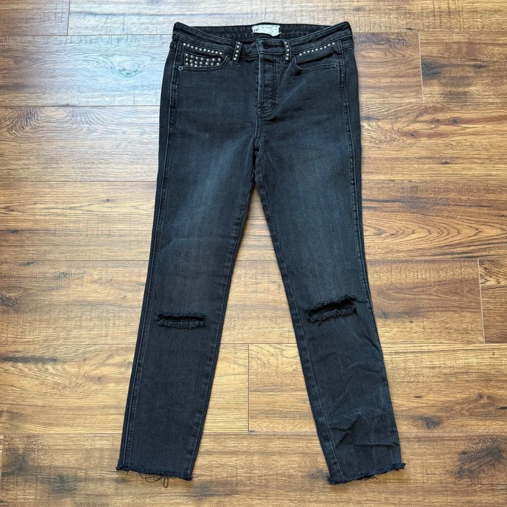 Free People Payton Studded Skinny Jean Black Raw Hem Ripped Knee Ankle Size 28